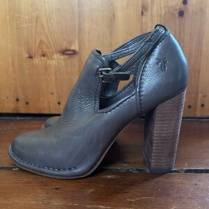 FRYE Women's Margaret Shootie Boot, Charcoal Soft Vintage Leather, 8.5